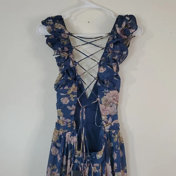 NWT Lulus Soiree Celebration Floral Ruffled Lace-Up Maxi Dress Size Lg Blue - Picture 10 of 14
